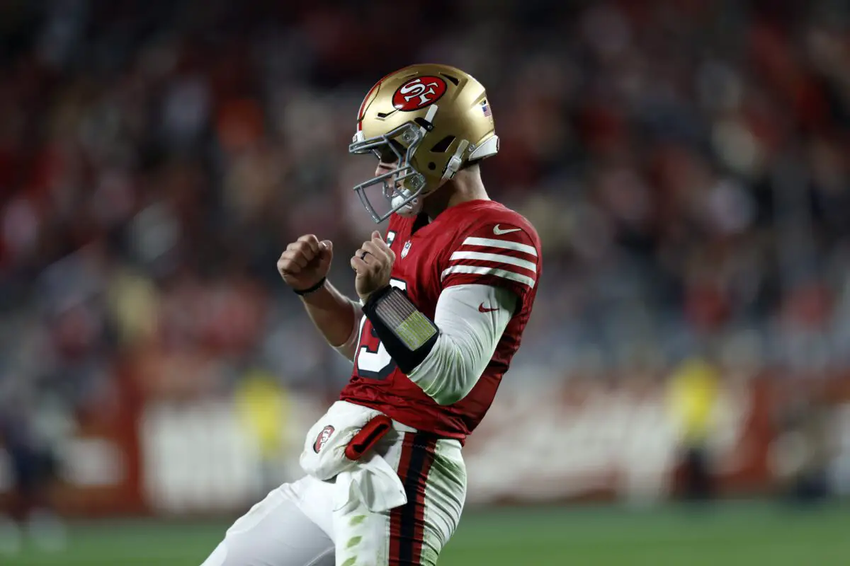 Purdy, McCaffrey Shine as 49ers Edge Bears 42–38 in Sunday Night Classic